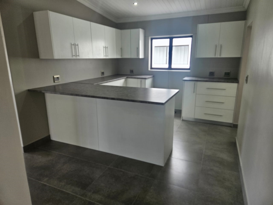 3 Bedroom Property for Sale in Laaiplek Western Cape